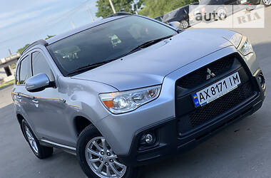 Внедорожник / Кроссовер Mitsubishi ASX 2010 в Харькове