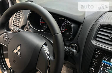 Позашляховик / Кросовер Mitsubishi ASX 2017 в 