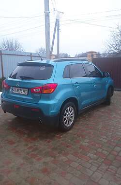 Внедорожник / Кроссовер Mitsubishi ASX 2010 в 