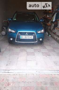 Внедорожник / Кроссовер Mitsubishi ASX 2010 в 