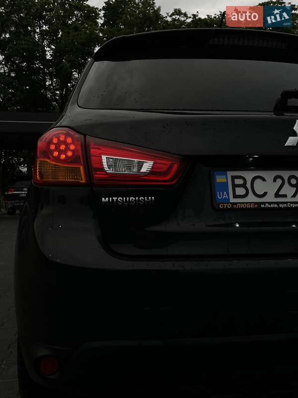 Внедорожник / Кроссовер Mitsubishi ASX 2015 в Львове