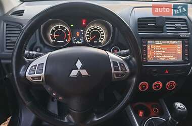 Внедорожник / Кроссовер Mitsubishi ASX 2011 в 