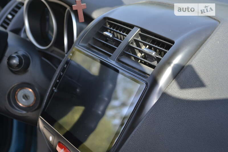 Внедорожник / Кроссовер Mitsubishi ASX 2010 в Львове
