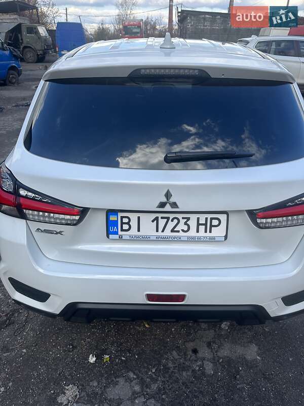 Внедорожник / Кроссовер Mitsubishi ASX 2020 в 