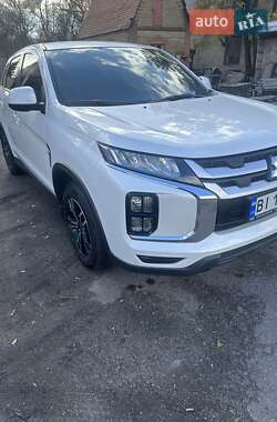 Внедорожник / Кроссовер Mitsubishi ASX 2020 в 