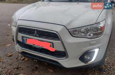 Позашляховик / Кросовер Mitsubishi ASX 2015 в Івано-Франківську