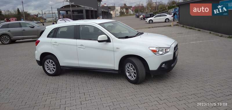 Внедорожник / Кроссовер Mitsubishi ASX 2011 в Дрогобыче