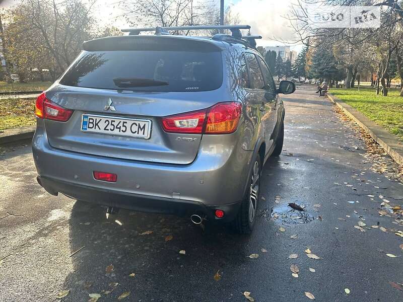 Внедорожник / Кроссовер Mitsubishi ASX 2017 в Ровно