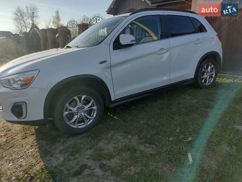Внедорожник / Кроссовер Mitsubishi ASX 2015 в Ивано-Франковске фото 29 Внедорожник / Кроссовер Mitsubishi ASX 2015 в Ивано-Франковске