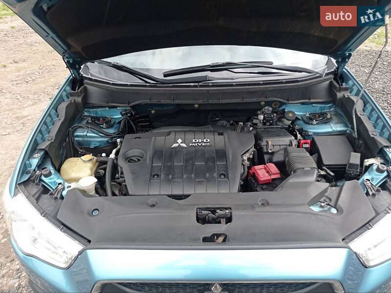 Внедорожник / Кроссовер Mitsubishi ASX 2011 в Днепре