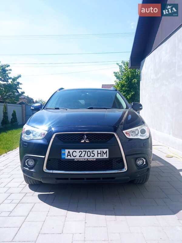 Mitsubishi ASX 2011