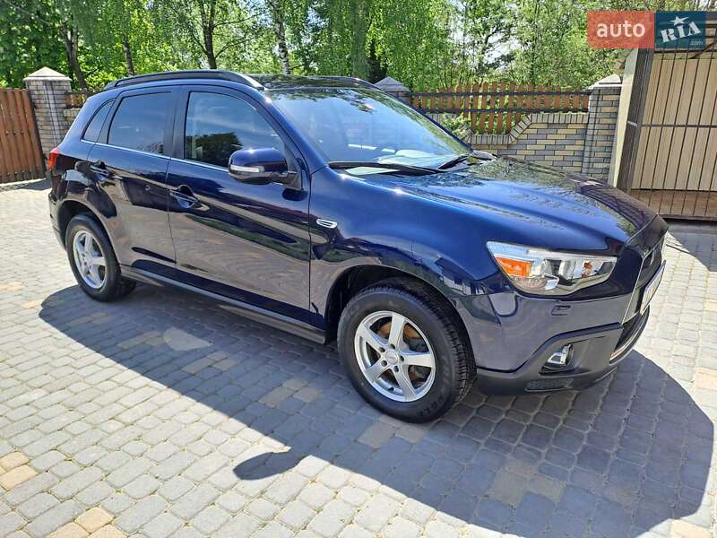 Внедорожник / Кроссовер Mitsubishi ASX 2010 в Коломые
