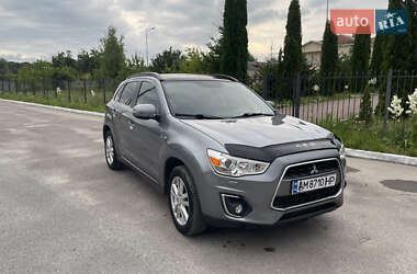 Позашляховик / Кросовер Mitsubishi ASX 2013 в Звягелі