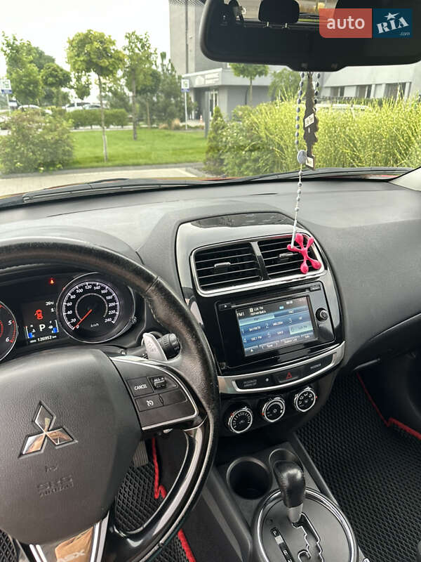 Позашляховик / Кросовер Mitsubishi ASX 2015 в Львові фото 15 Позашляховик / Кросовер Mitsubishi ASX 2015 в Львові