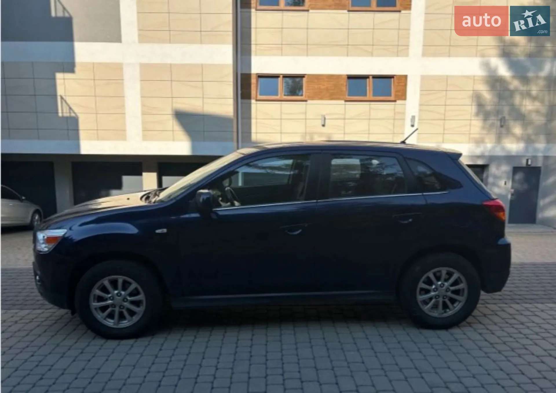 2010 Mitsubishi ASX - мініатюра 3