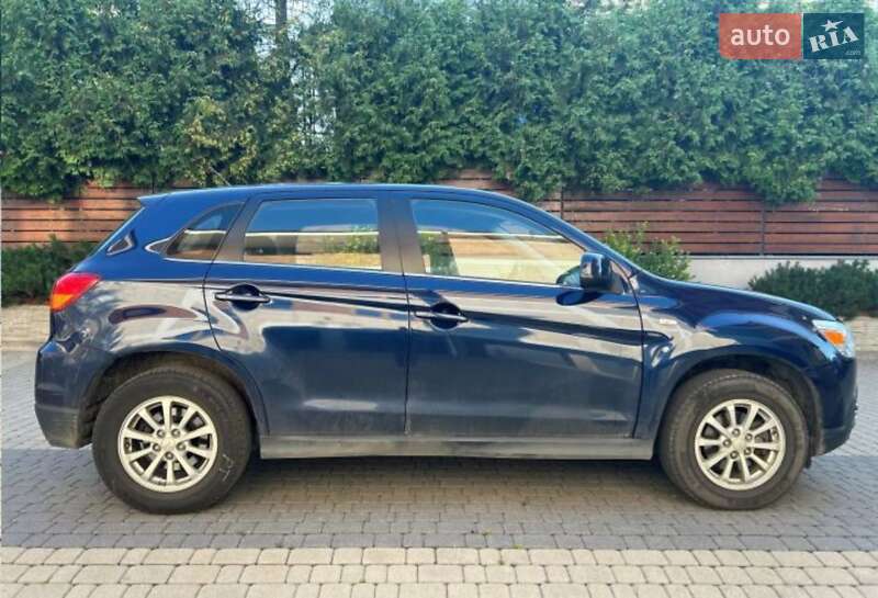 Внедорожник / Кроссовер Mitsubishi ASX 2010 в Киеве