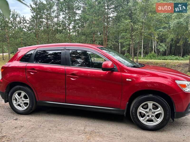 Внедорожник / Кроссовер Mitsubishi ASX 2012 в Киеве