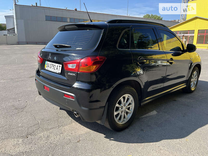 Внедорожник / Кроссовер Mitsubishi ASX 2010 в Кропивницком