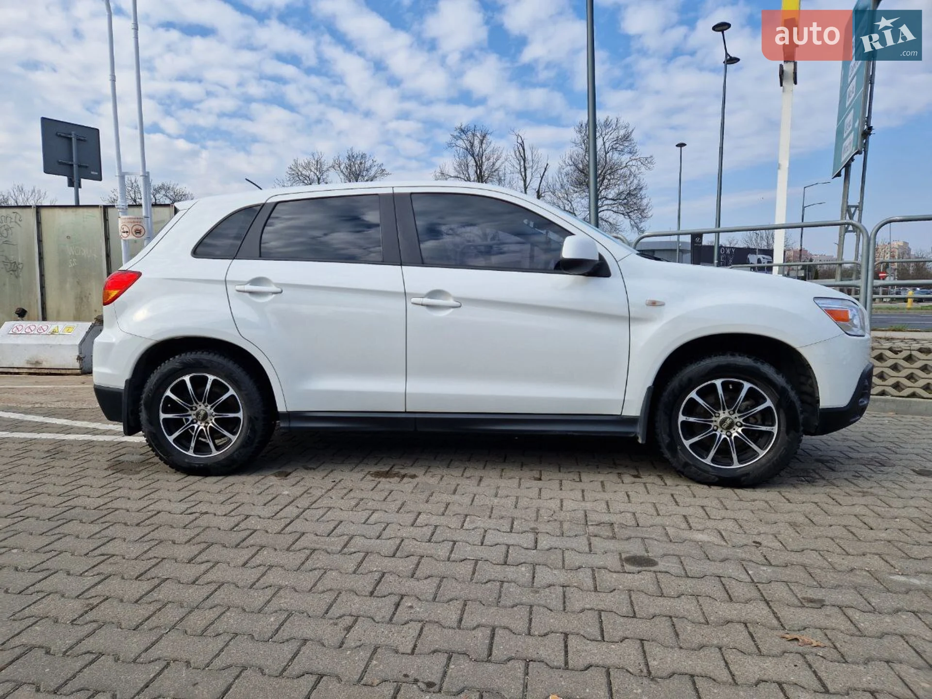 2010 Mitsubishi ASX - мініатюра 15