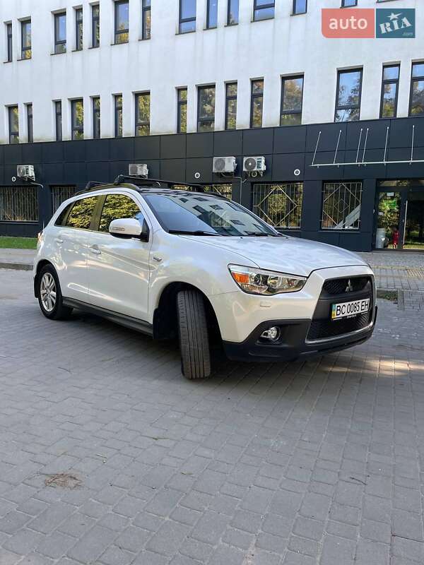 Mitsubishi ASX 2011
