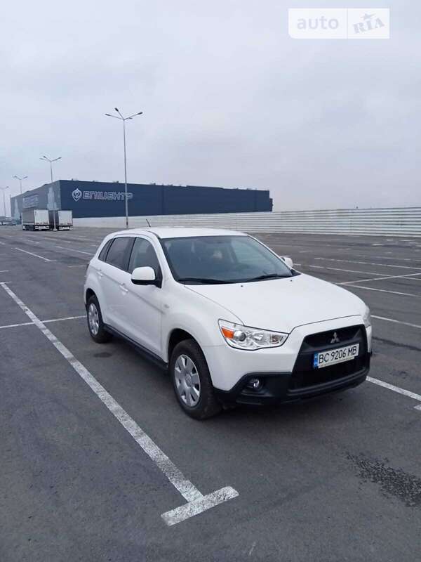 Внедорожник / Кроссовер Mitsubishi ASX 2010 в Львове