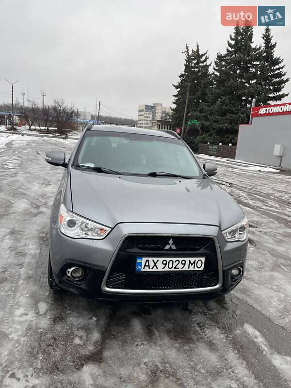 Mitsubishi ASX 2011