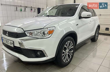 Внедорожник / Кроссовер Mitsubishi ASX 2017 в 