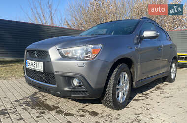 Позашляховик / Кросовер Mitsubishi ASX 2011 в Радивиліві