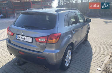 Позашляховик / Кросовер Mitsubishi ASX 2011 в Радивиліві