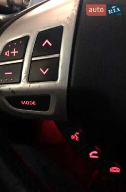 Внедорожник / Кроссовер Mitsubishi ASX 2010 в 