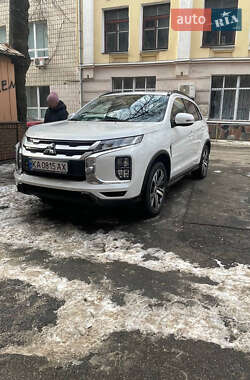 Внедорожник / Кроссовер Mitsubishi ASX 2020 в Киеве