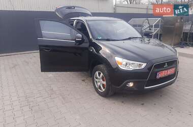 Внедорожник / Кроссовер Mitsubishi ASX 2011 в 