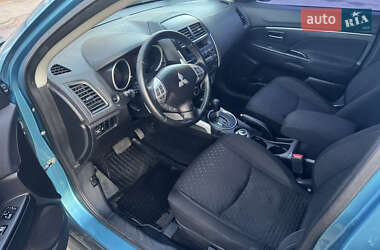 Внедорожник / Кроссовер Mitsubishi ASX 2010 в 