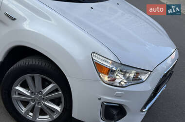 Внедорожник / Кроссовер Mitsubishi ASX 2013 в 