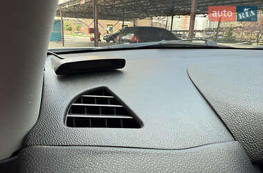 Внедорожник / Кроссовер Mitsubishi ASX 2013 в 
