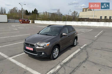 Позашляховик / Кросовер Mitsubishi ASX 2011 в 