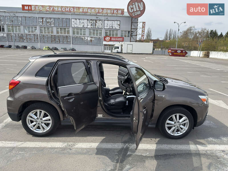 Внедорожник / Кроссовер Mitsubishi ASX 2011 в Полтаве