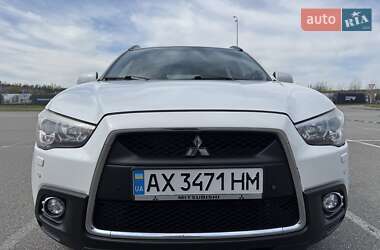 Внедорожник / Кроссовер Mitsubishi ASX 2012 в 
