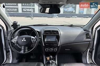Внедорожник / Кроссовер Mitsubishi ASX 2012 в 