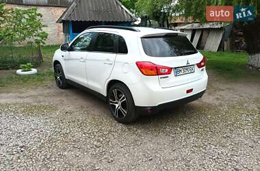 Внедорожник / Кроссовер Mitsubishi ASX 2013 в Ромнах