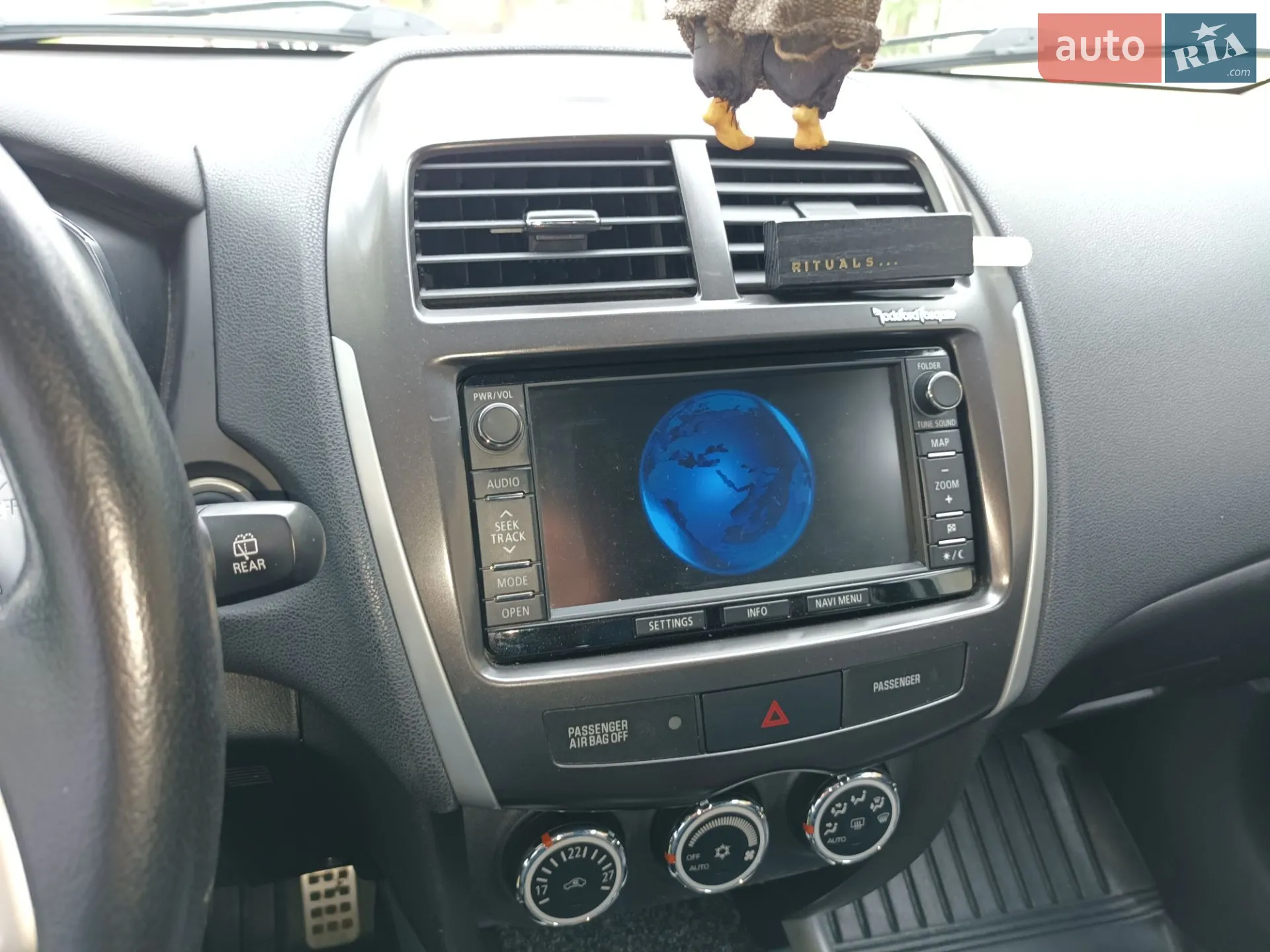 2013 Mitsubishi ASX - мініатюра 16