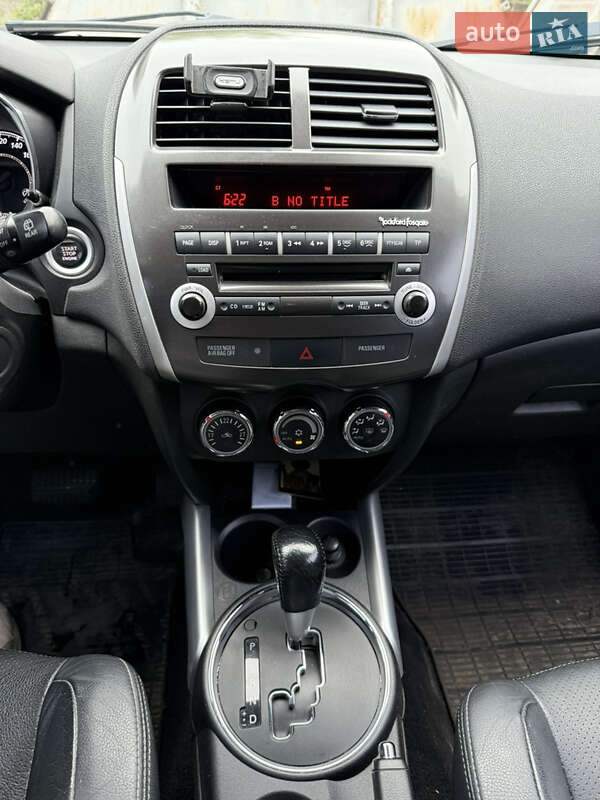 Внедорожник / Кроссовер Mitsubishi ASX 2012 в Киеве