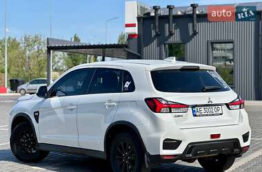 Внедорожник / Кроссовер Mitsubishi ASX 2021 в 