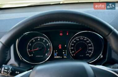 Внедорожник / Кроссовер Mitsubishi ASX 2021 в 