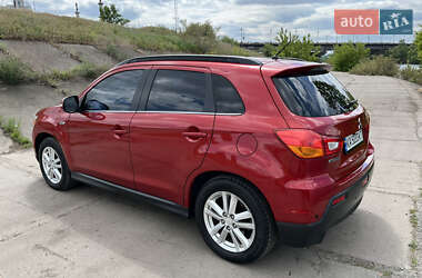 Внедорожник / Кроссовер Mitsubishi ASX 2011 в 