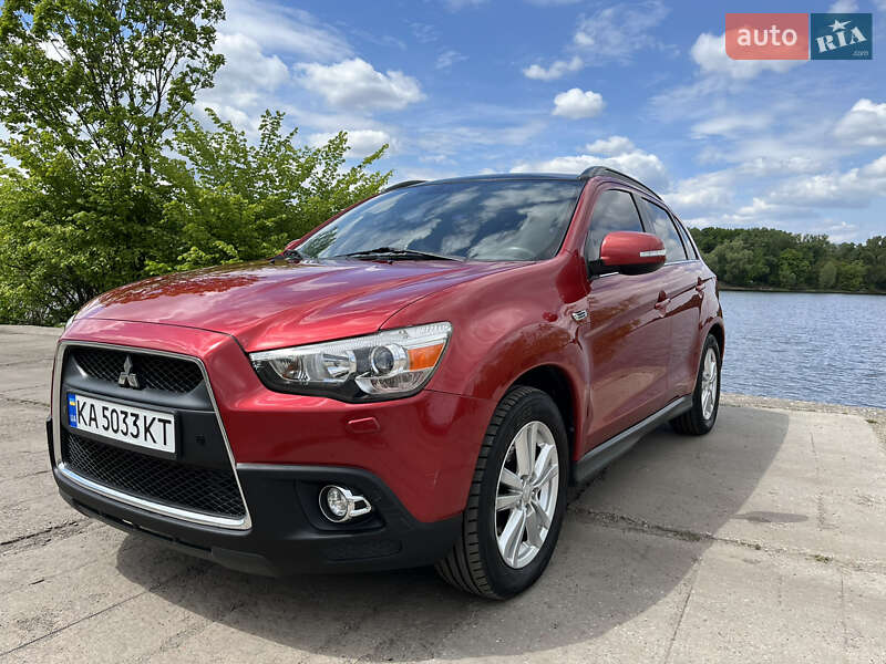 Внедорожник / Кроссовер Mitsubishi ASX 2011 в Киеве