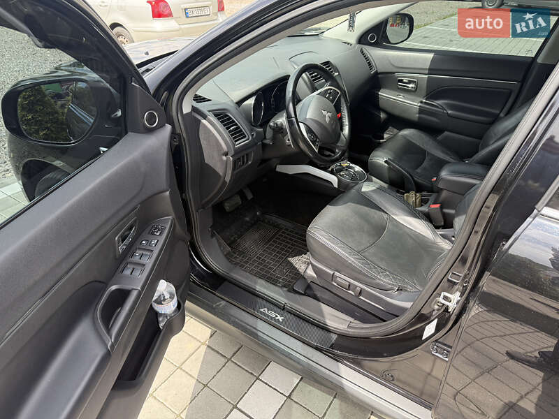 Внедорожник / Кроссовер Mitsubishi ASX 2013 в Львове