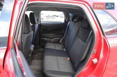 Внедорожник / Кроссовер Mitsubishi ASX 2011 в 