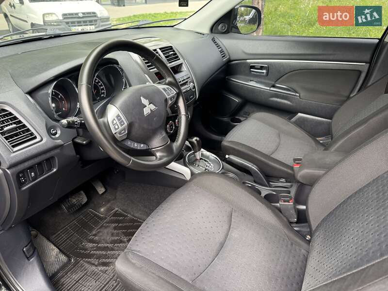 Внедорожник / Кроссовер Mitsubishi ASX 2012 в Ровно