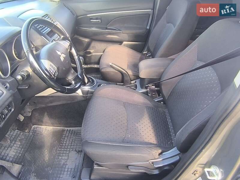 Позашляховик / Кросовер Mitsubishi ASX 2011 в Івано-Франківську